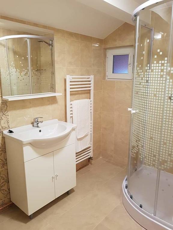 Cabana Sarmis Costesti Екстериор снимка