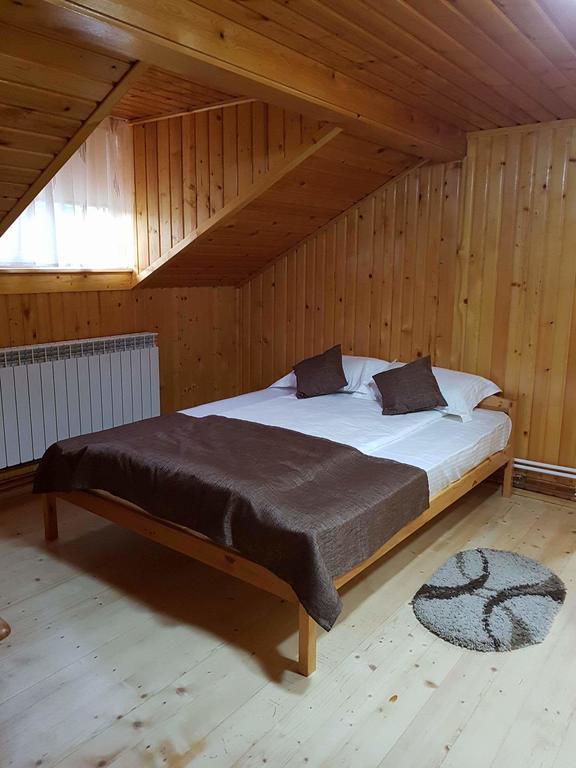 Cabana Sarmis Costesti Екстериор снимка
