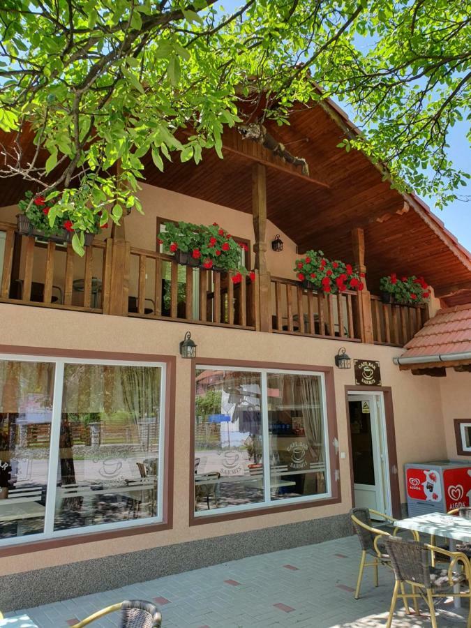 Cabana Sarmis Costesti Екстериор снимка